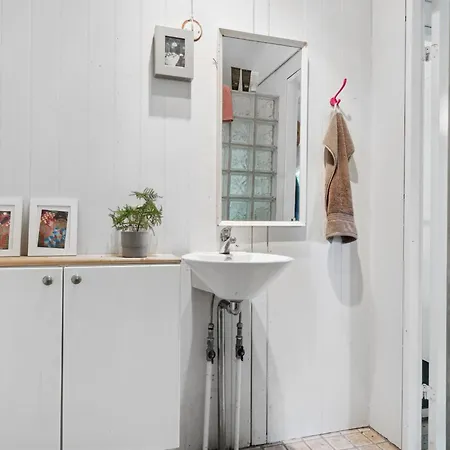 Dom wakacyjny Bistra - 280m From The Sea By Interhome *